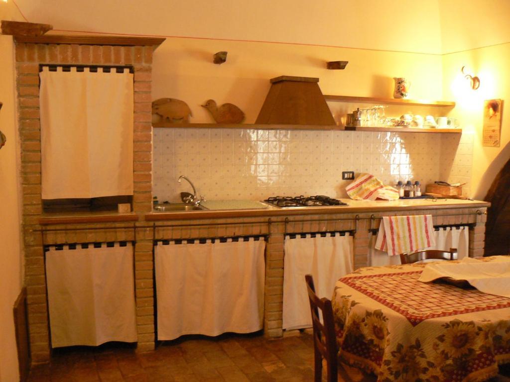 Residence Il Palazzo Santo Stefano Di Sessanio Oda fotoğraf