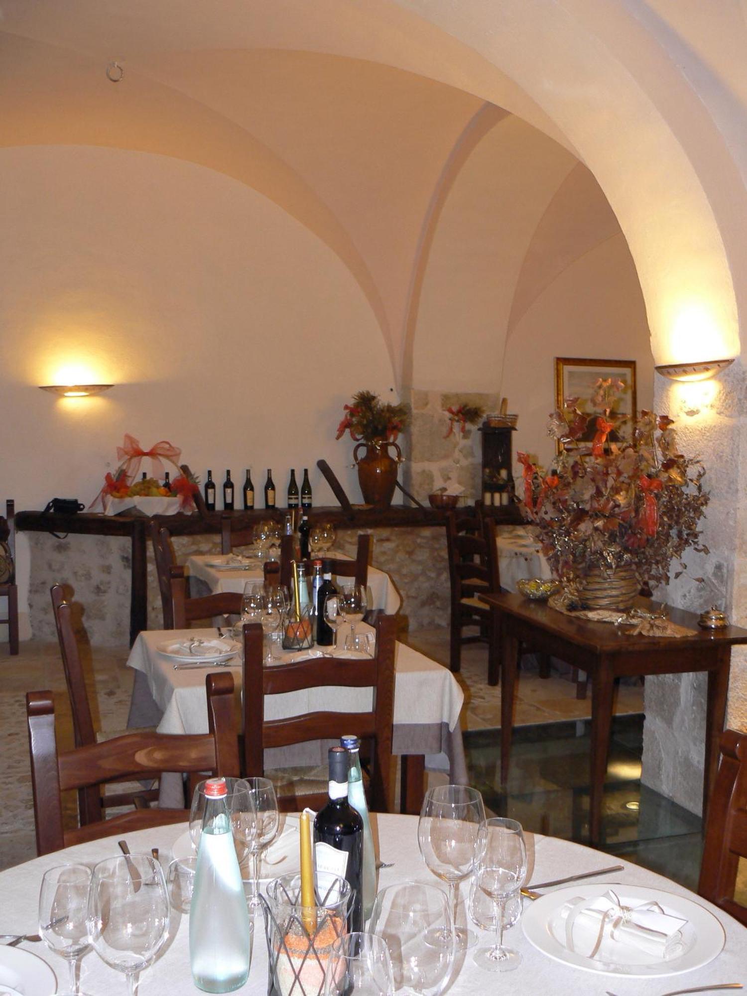 Residence Il Palazzo Santo Stefano Di Sessanio Dış mekan fotoğraf